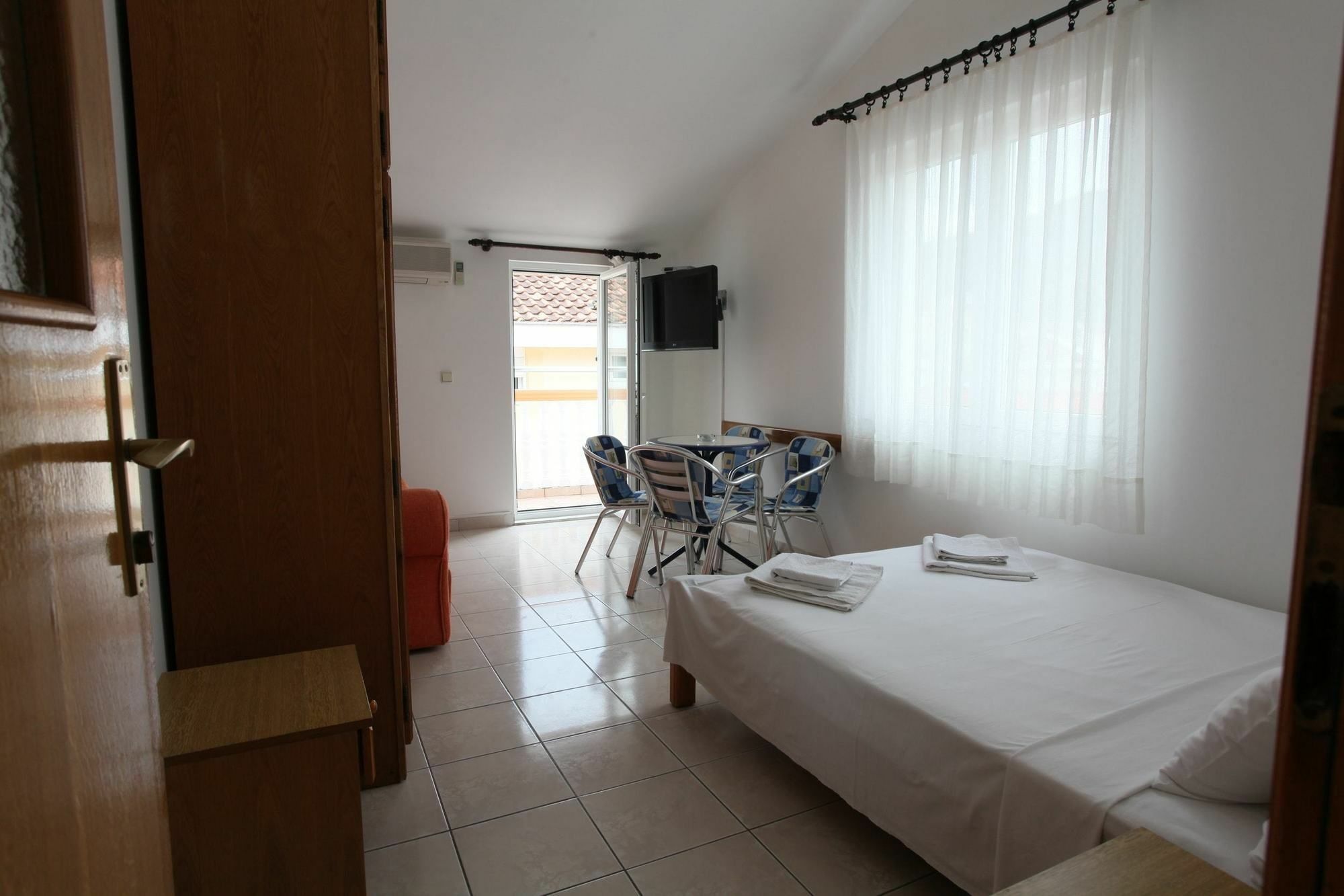Apartments Memidz Budva Buitenkant foto